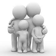 Si nuestro hijos e hijas nos ven leer fomentamos su interés por la lectura.